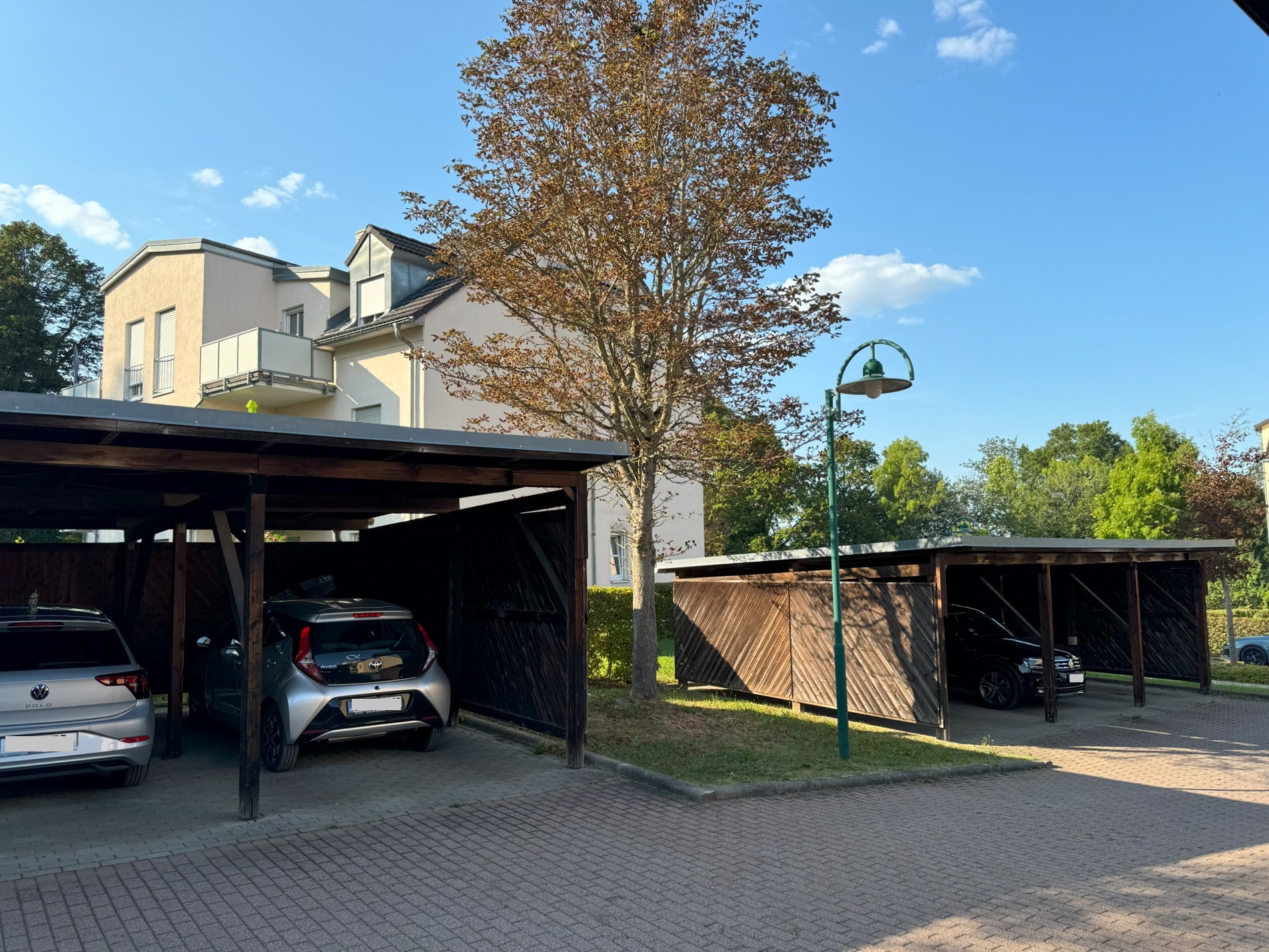 15 Carport