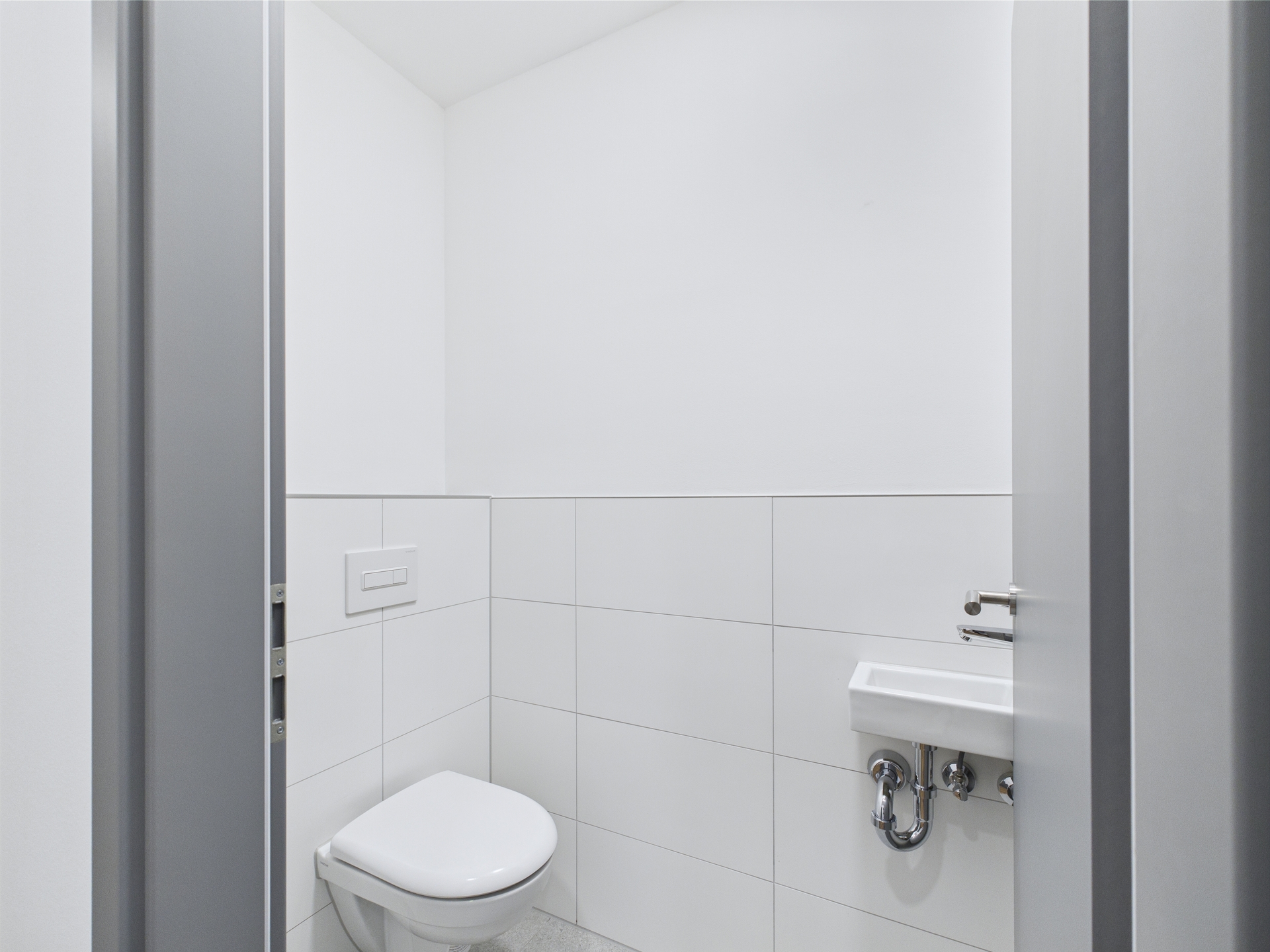 Alle Etagen: Gäste-WC