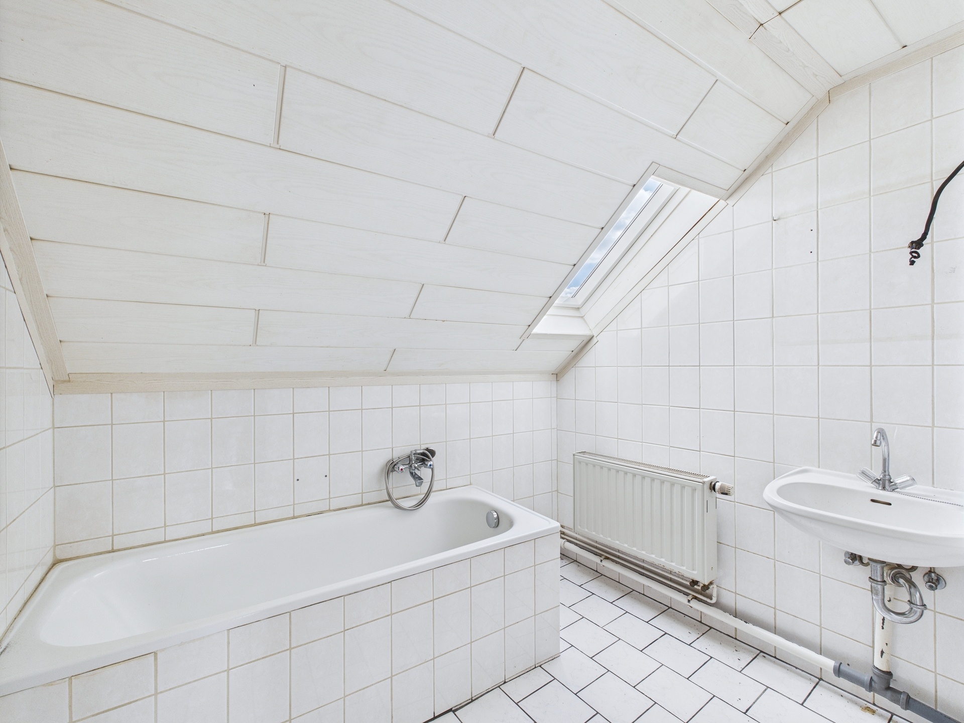 Badezimmer (DG)