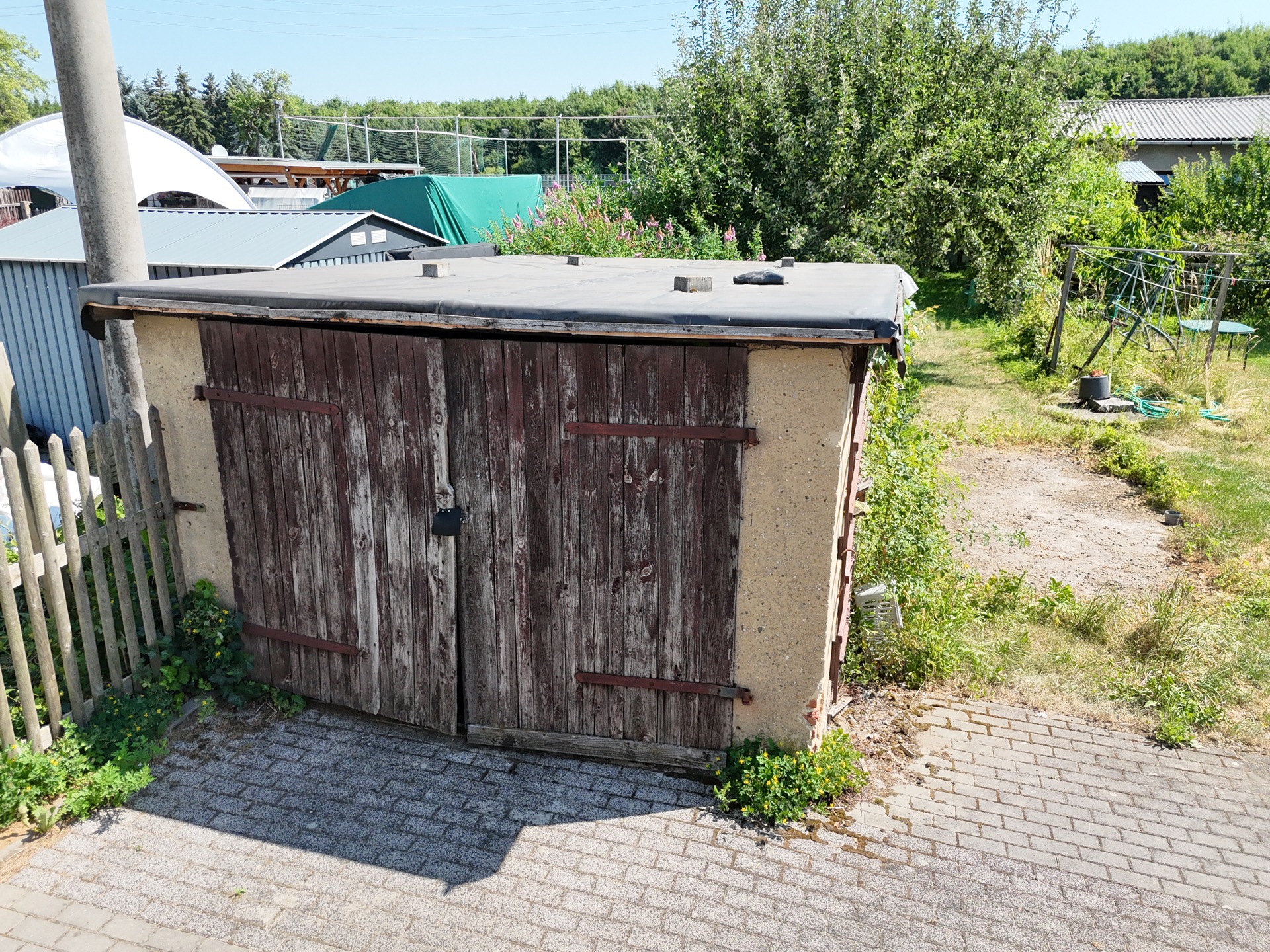 Garage (1)