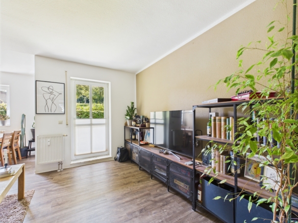 Wohnzimmer mit Terassenzugang