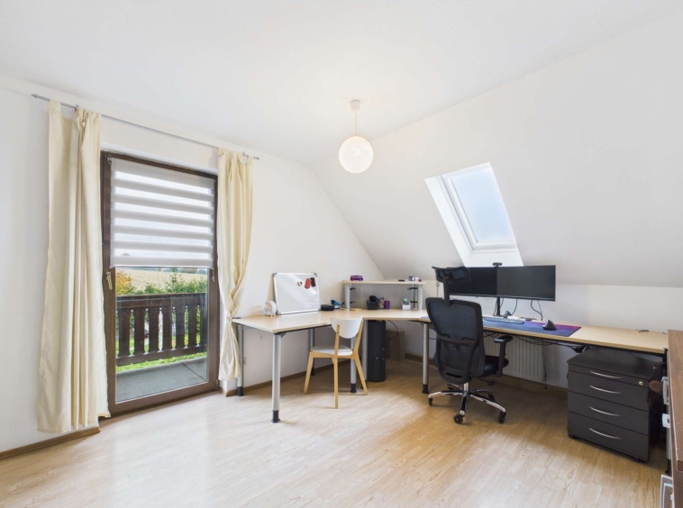 Büro (1.OG) (1)