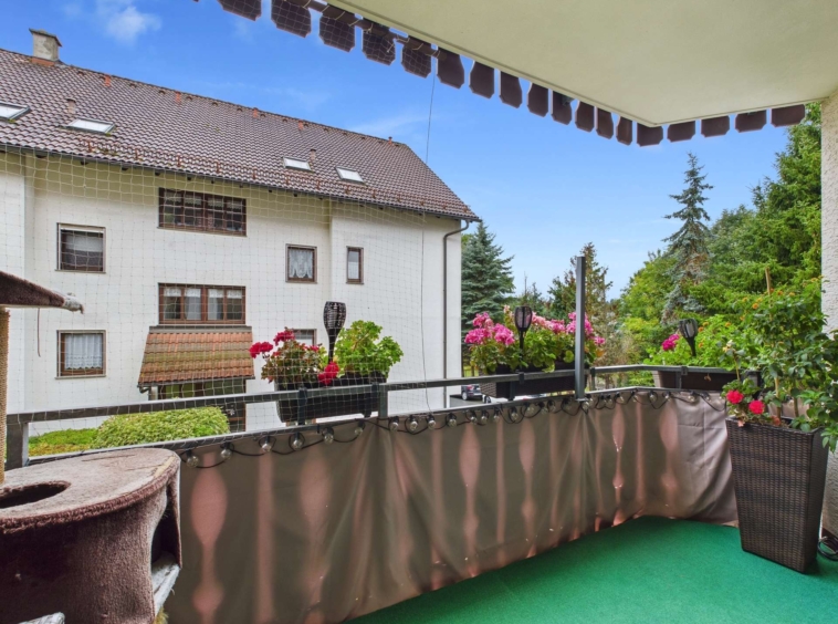 Balkon (2)