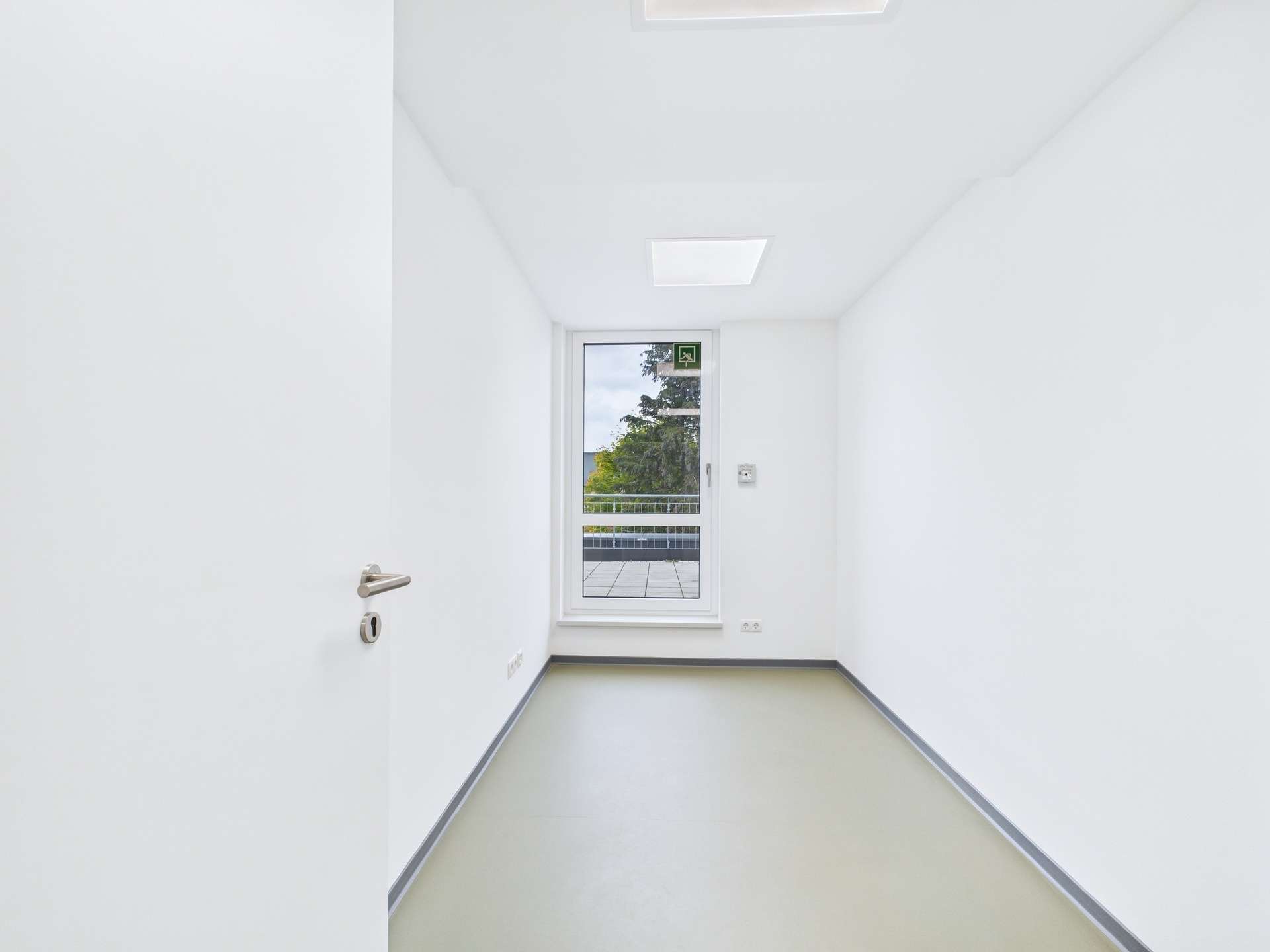 Behandlungsraum (5)