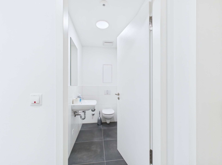 WC (1)