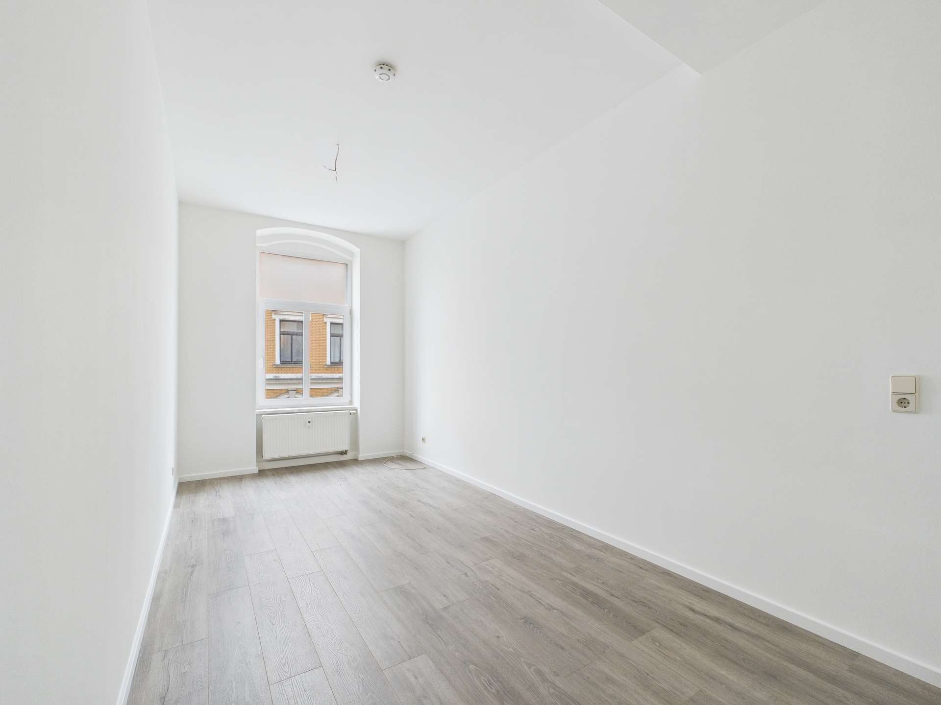 Schlafzimmer mit Abstellraum (2)