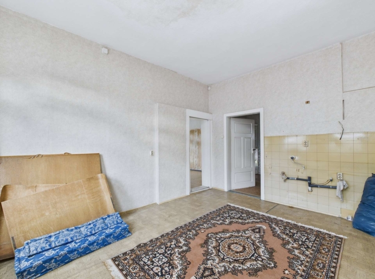Zimmer 6 (DG)