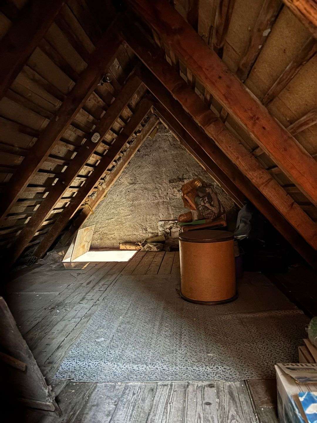Dachboden (1)