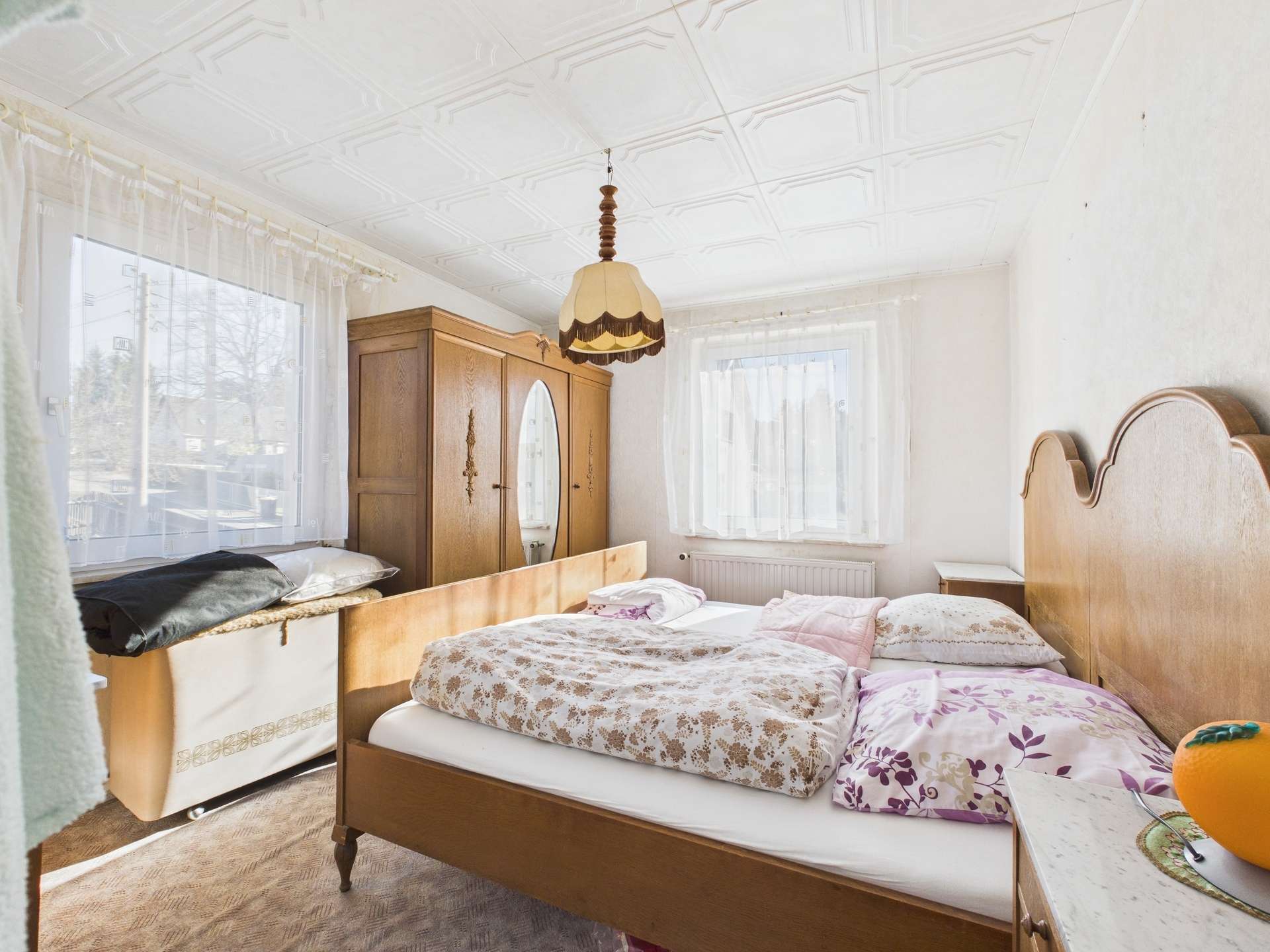 Schlafzimmer (1. OG)