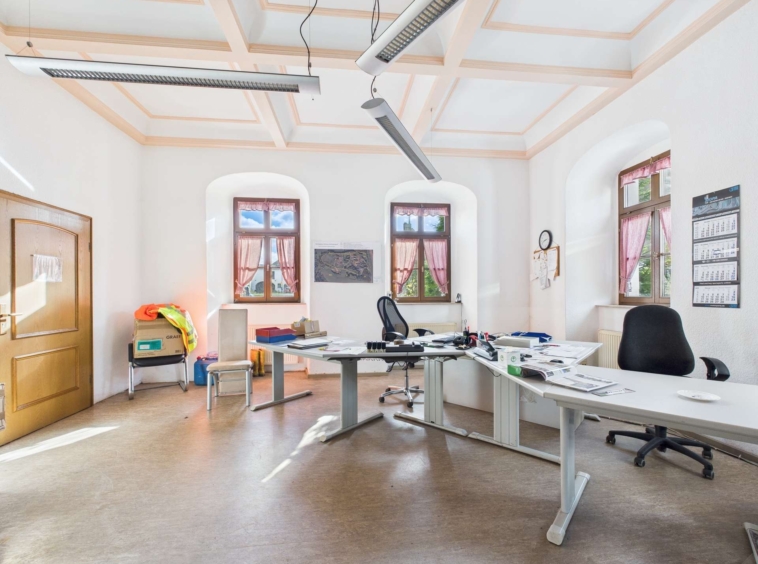 Büro (1)