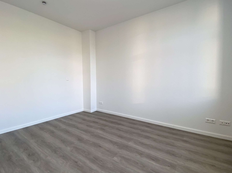 Wohnzimmer-Schlafen (2)