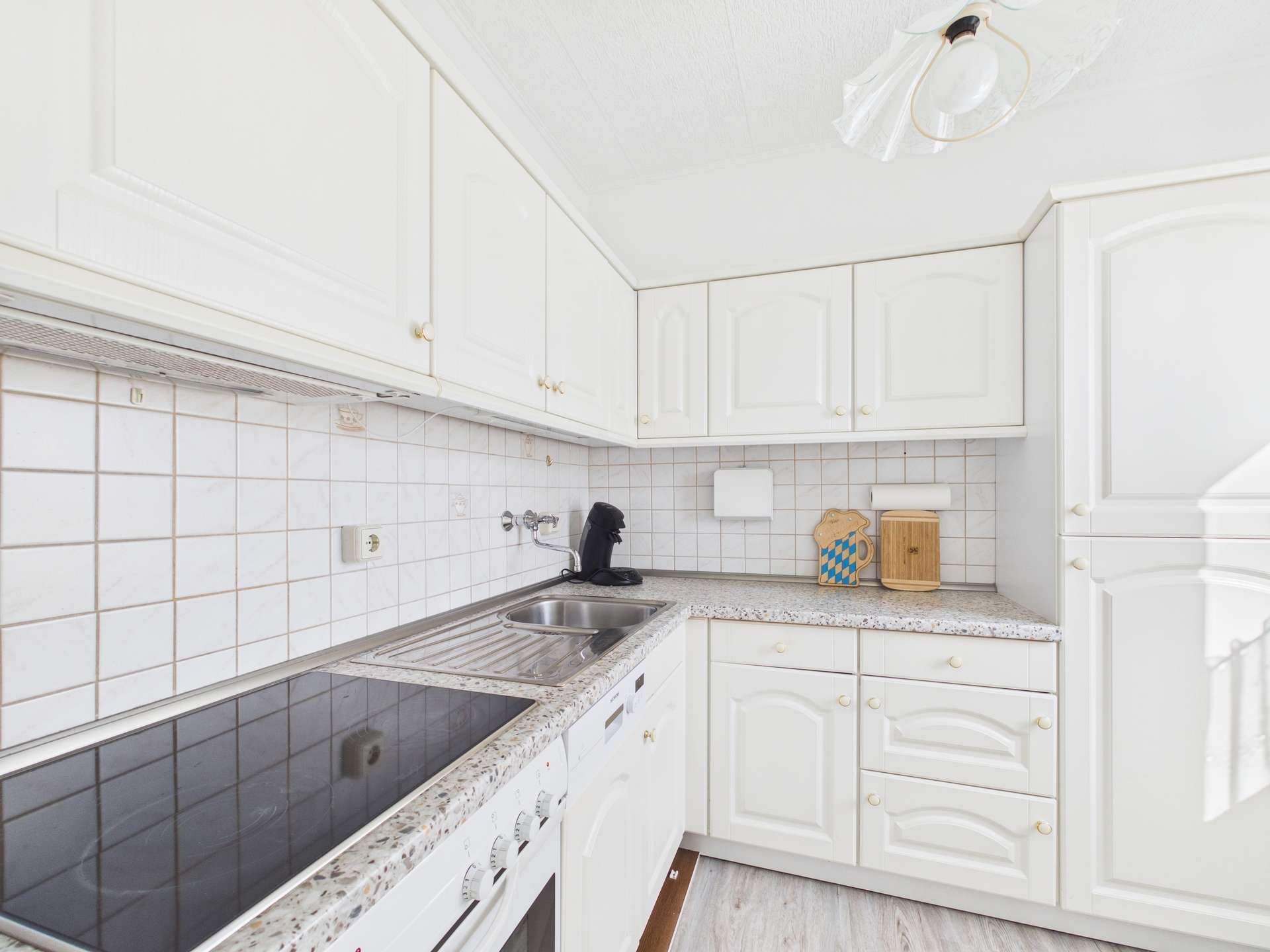 Küche (2) Küche (2)