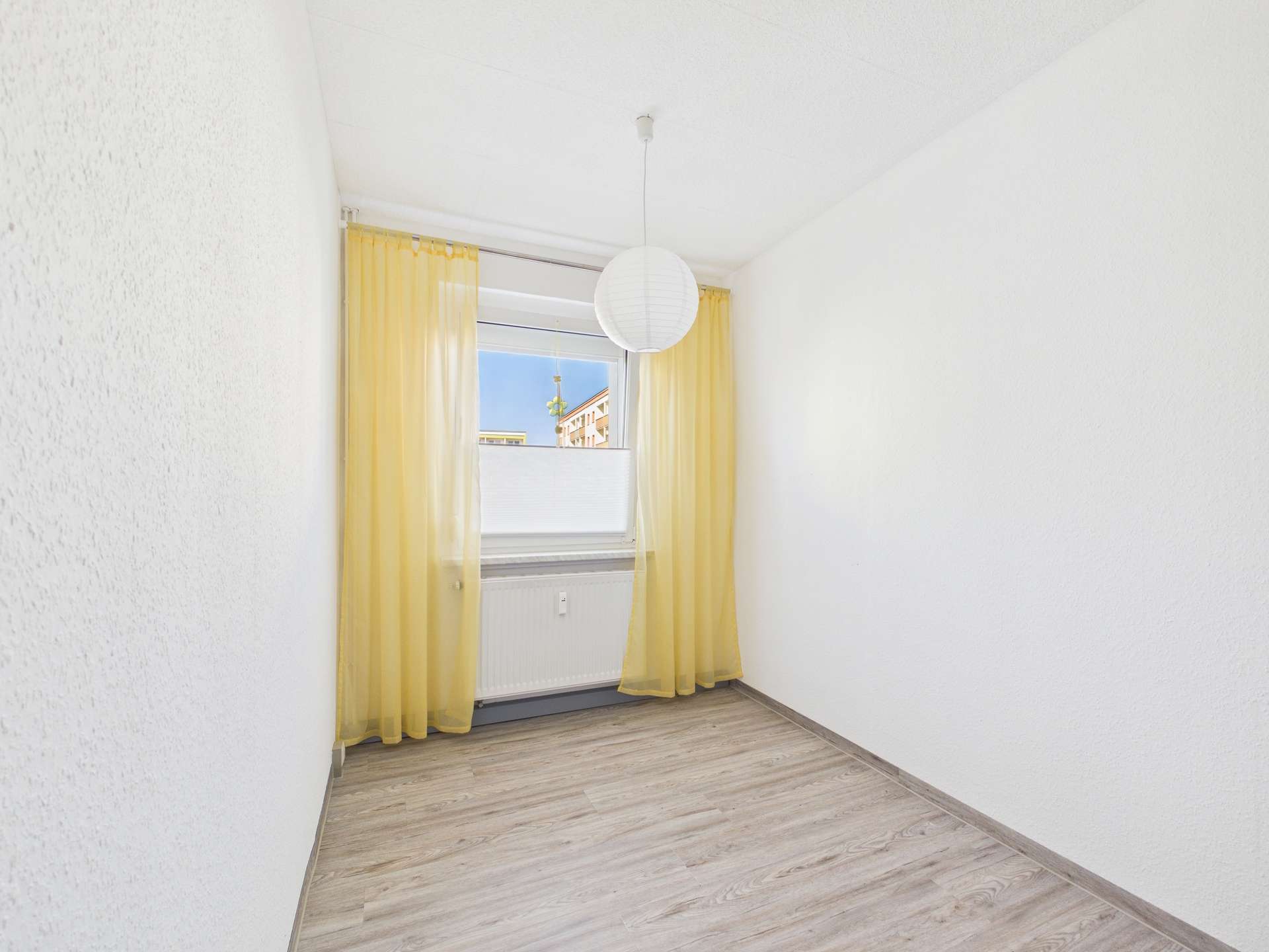 Kinderzimmer (2) Kinderzimmer (2)