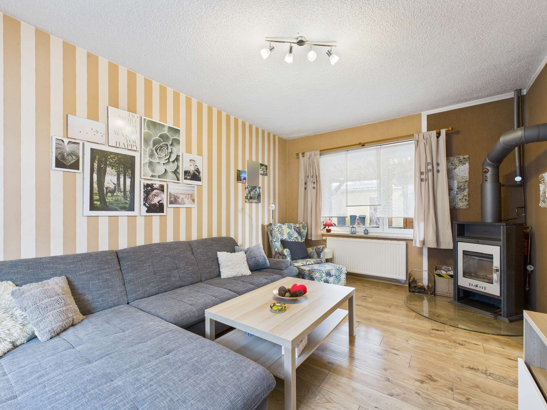 Wohnzimmer (1)