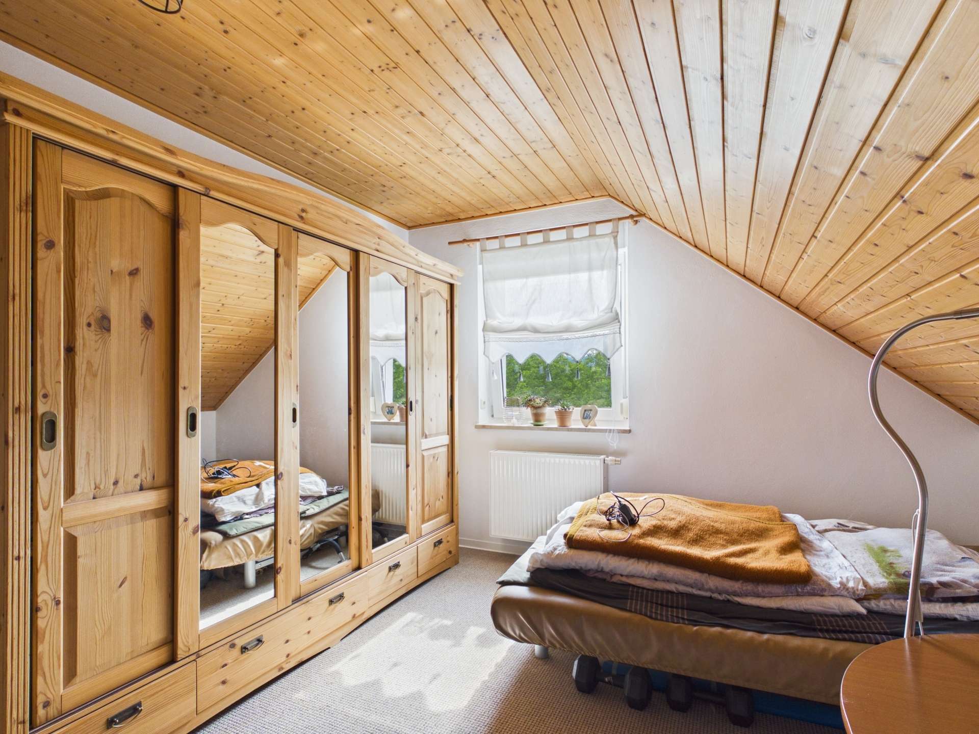 Schlafzimmer (3) Schlafzimmer (3)