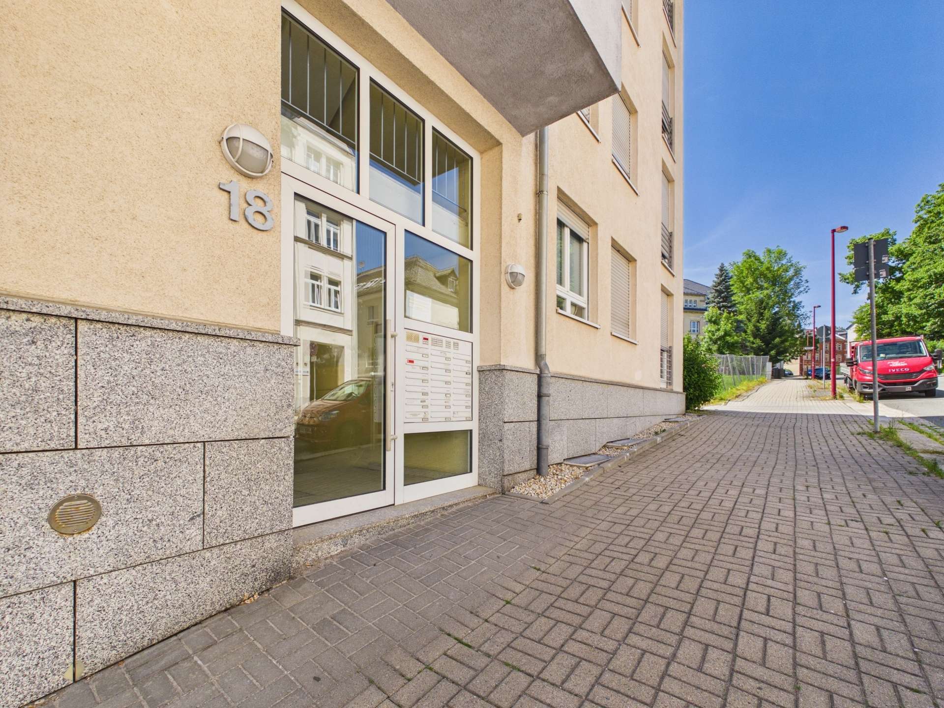 Eingangsbereich (1)
