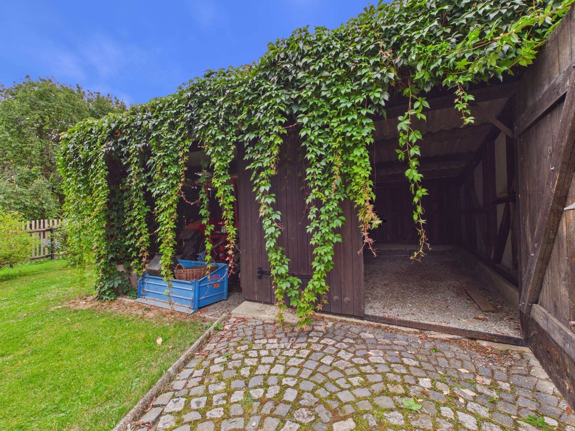 Garage 2 u großer Carport