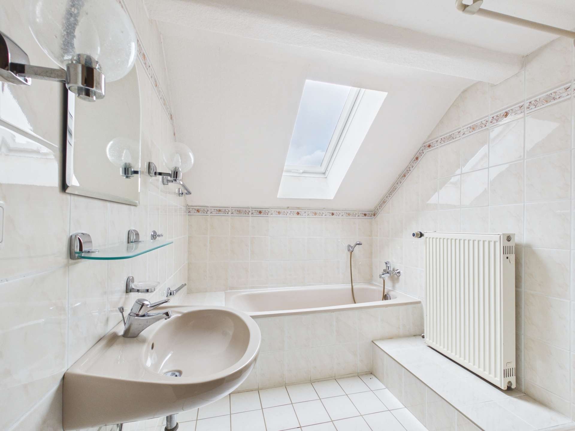 Badezimmer 1 OG (1)