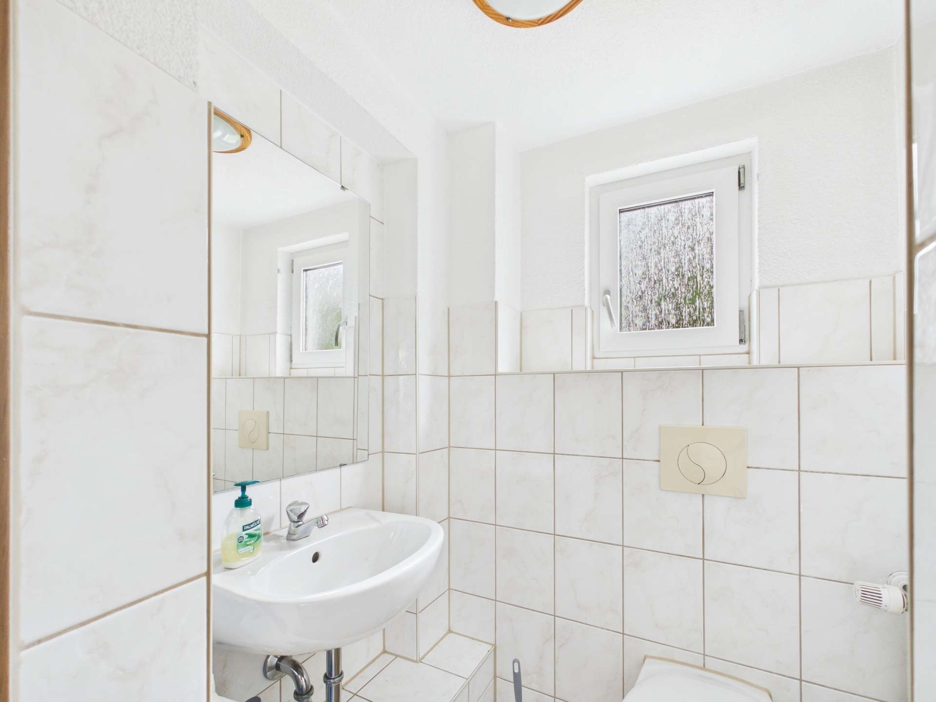 Gäste-WC EG