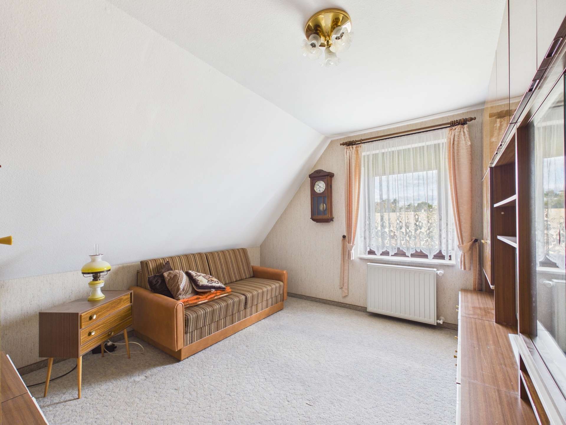 Arbeitszimmer 1 OG Arbeitszimmer 1 OG