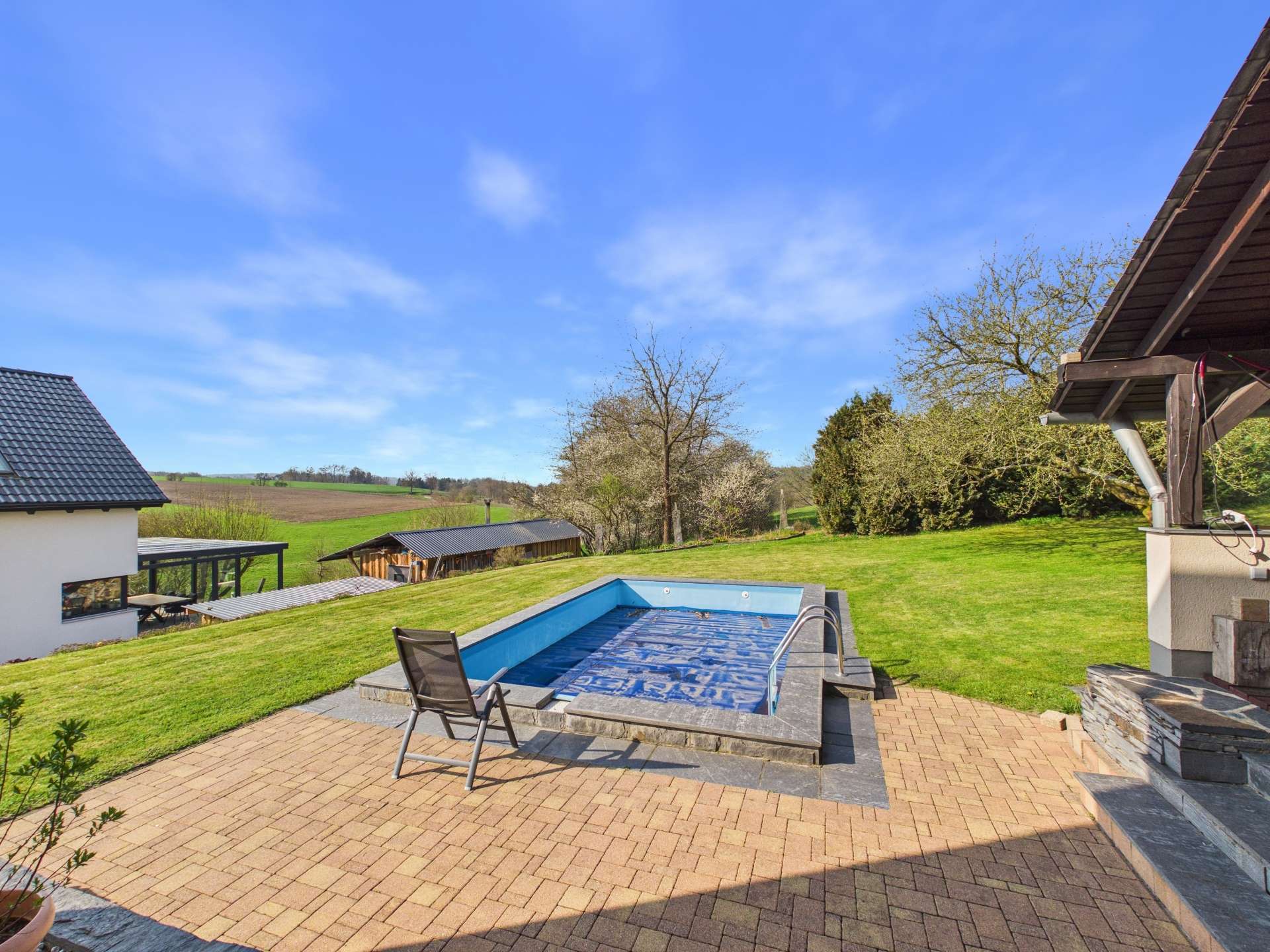 HH – Pool HH - Pool